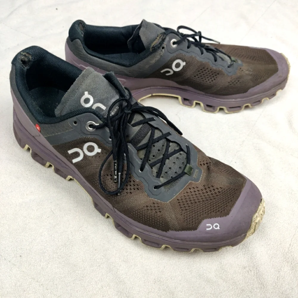 On Cloud Cloudventure V2 Running Sneakers Shadow Grape Women’s Size 11